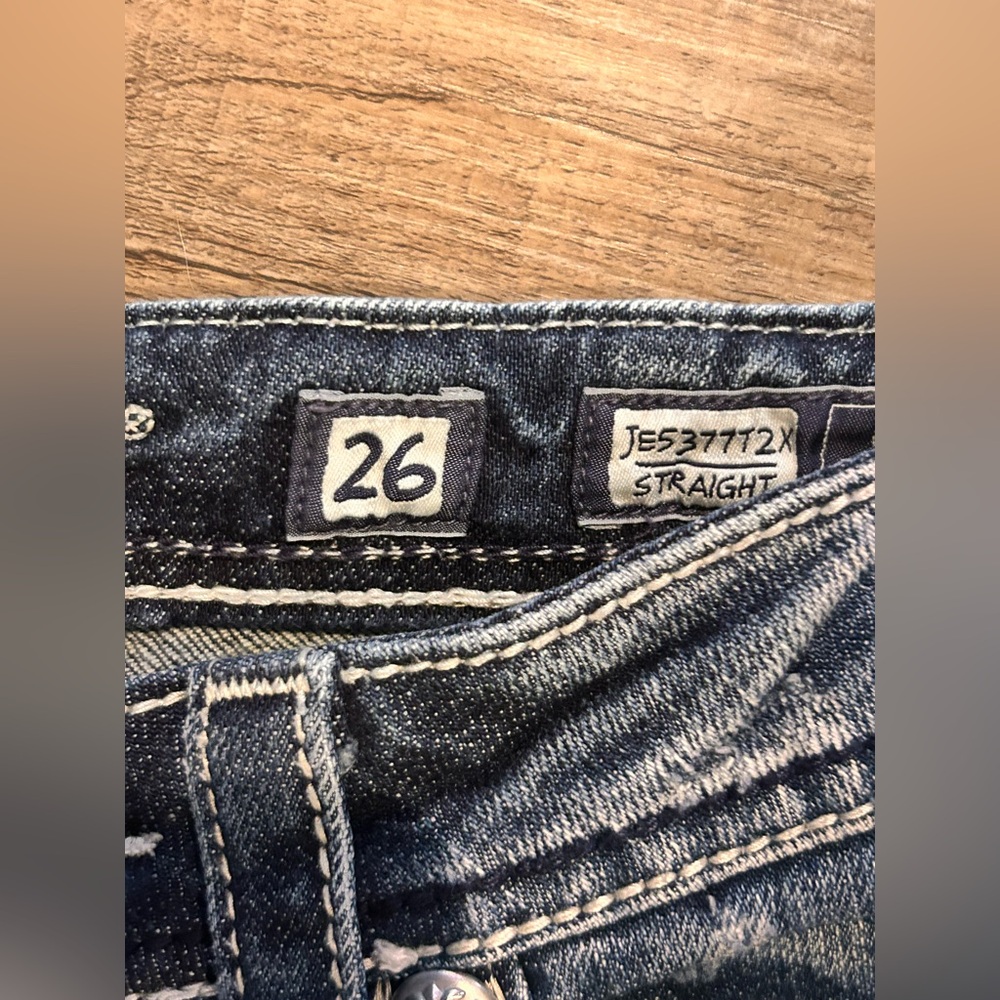 Miss Me Premium Embellished Jeans Size 26 - Picture 5 of 13